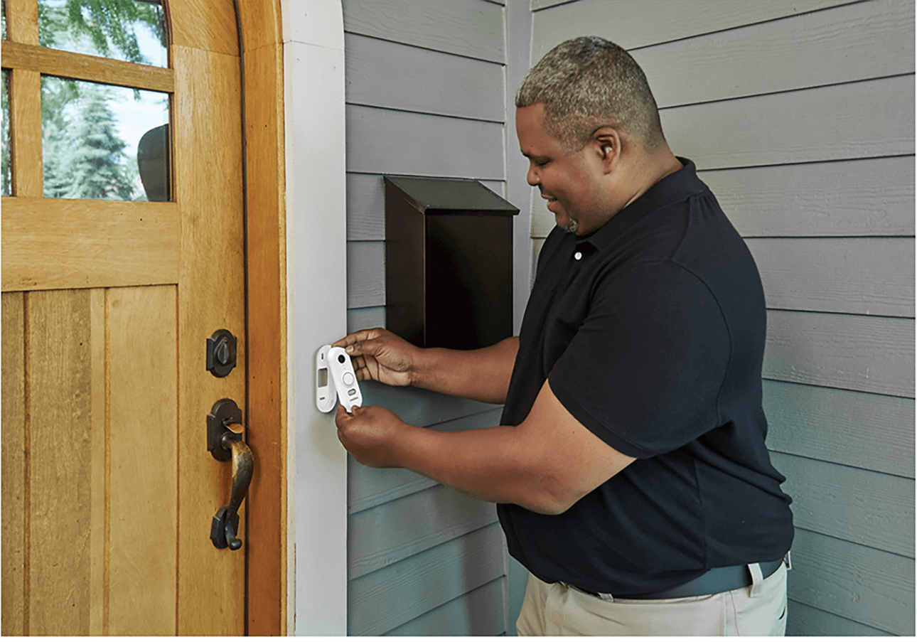 A Resideo pro installs a First Alert VX1 HD Doorbell.